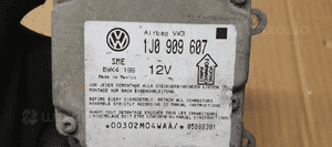 Moduł Sensor Airbag Poduszek VW Passat B5 1J0909607 4