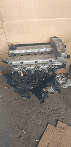 Silnik słupek blok silnika VW Phaeton 3.2 AYT 6