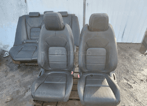 JAGUAR XE X760 KOMPLET FOTELI SIEDZENIA UK ladne 1