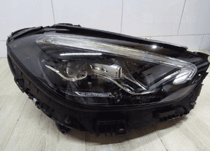 Lampa prawa przód MERCEDES C KLASA W206 FULL LED A2069067203 1