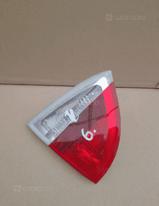 Lampa prawy tył w klapę bmw E90 nr 6937460 1