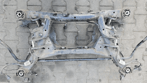 Land Rover Discovery Sport L550 2.0 D wózek kołyska sanki tył belka zawieszenia tylnego 2