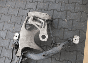 Oś belka zawieszenie tył tylne wózek tył tylny audi A6 C7 3.0 tdi kombi 11