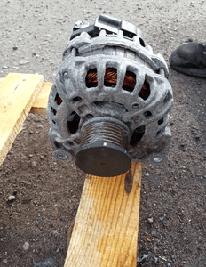 alternator dacia sandero 0.9 tce 231005079r 2