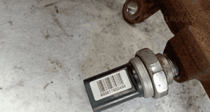 RENAULT NISSAN 1.5 DCI pompa wtryskowa wtryski komplet 8200821184 / 8200842205 7