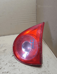 lampa prawa prawy tył w klapę golf 5 1