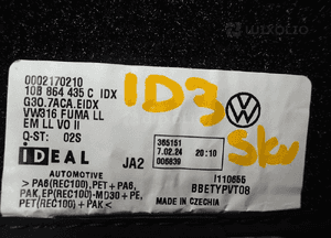 Dywaniki welurowe vw ID3 11A864451C  10B864435C 0002170210  dostępne 2 komplety 6