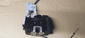 Zamek prawy przód przedni prawy 7 PIN Kia Sportage III 3 UK 81320-3U020 3