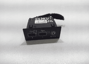 GNIAZDO PORT WEJŚCIE USB AUX RENAULT CLIO IV 280231553R 2013-2016 2