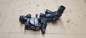 Obudowa termostatu termostat Citroen C3 I 1.1 8V 9654775080 3