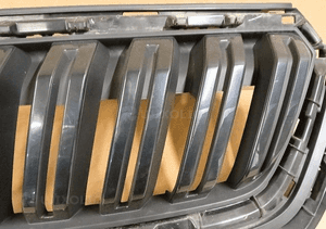 Atrapa gril grill skoda kamiq 658 19- 2