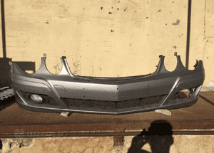 MERCEDES E 211 LIFT zderzak przód kratka halogen 1