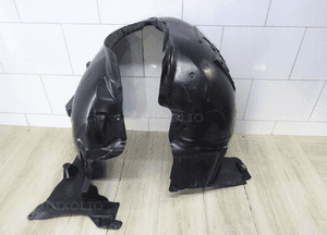 Nadkole lewy przód mercedes gla W156 A1566907300 1