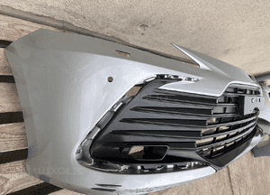 Zderzak przód przedni toyota camry viii 8 lift fl 2020- XV70  kratka cały 2