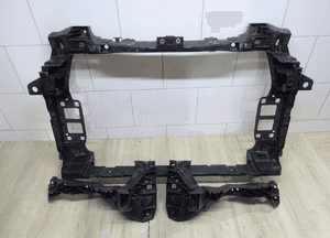 Audi Q7 Q8 pas przedni wzmocnienie 4M0805594C 1