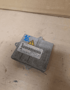 Przetwornica xenon lampy przód 1307329090 volkswagen touran i 1