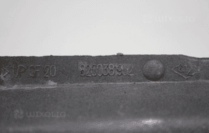 Mocowanie prawego błotnika Renault Kangoo III 3