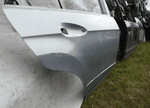 Mercedes e-klasa W212 sedan drzwi prawe tylne 2