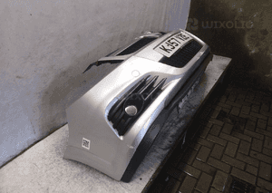 Zderzak przód przedni opel vectra c lift fl Z157 srebrny halogeny 4