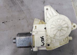 Silniczek szyby lewy prawy Mercedes C Klasa W204 2048200142 1