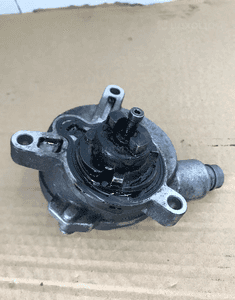 Waku vacu wakum pompa Volvo 2.4 D5 185KM 30731825 4