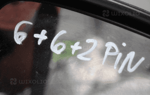 Lusterko prawe PEUGEOT 807 2.0  6+6+2PIN 4