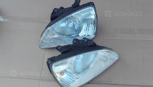 Kia Carens 02-06 lampa przod przednia prawa