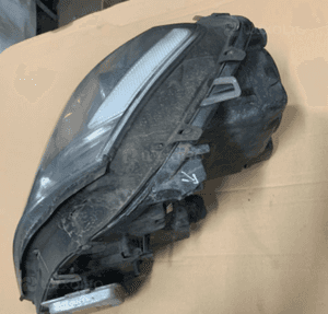 Mercedes ML 164 lampa lewa  xenon bixenon skrętna  Europa oryginał 5