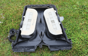 Obudowa filtra powietrza audi SQ7 SQ8 4M0133837M 2018 1