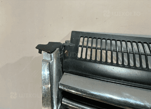 VOLKSWAGEN GOLF V Grill / Atrapa - 16360 6