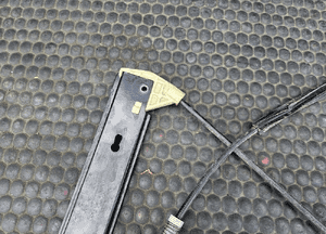 Podnosnik Szyby 8E0837462 Mechanizm Linki Prowadnica Prawy Przod Przedni AUDI A4 B6 B7 Seat Exeo Sedan Kombi 7