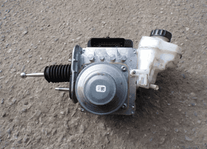 Bmw 7 G70 pompa abs 5A8B0F0 2
