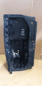 Wanna wnęka bagażnika akumulatora BMW I E81 E87 7120019 3