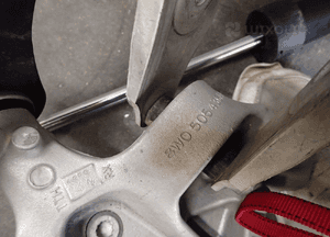 ZWROTNICA WAHACZ AUDI A4 QUATTRO TYŁ 8W0616025 3