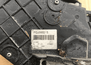 Zamek drzwi przedni lewy FQJ000215 Land Rover Discovery 3 III / Range Rover Sport 2