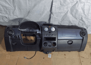 Deska rozdzielcza kokpit partner berlino air bag 1