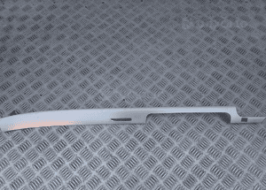 AUDI A4 B6 LISTWA OZDOBNA DESKI 8E2853189 RADOM 1