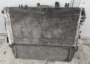 Mercedes VITO VIANO 639 CDI chłodnice  klimatyzacji   woda intercooler obudowa wisko 5