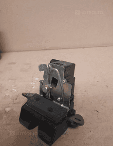 ZAMEK KLAPY TYŁ KIA CEED 4