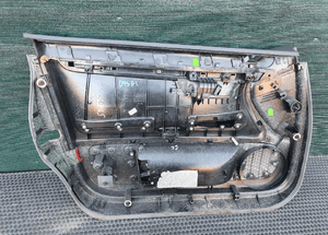 Boczek drzwi Prawy Przod UK Anglik Alcantara Swing Audi A4 B6 B7 9