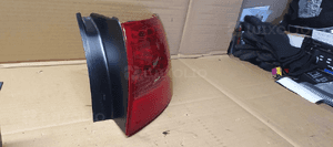 Lampa prawy tył tylna prawa w błotnik LED Audi A6 C6 Kombi 3
