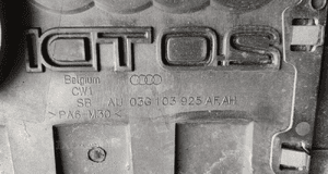 Pokrywa silnika audi 2.0 tdi 03G103925 oryginał 6
