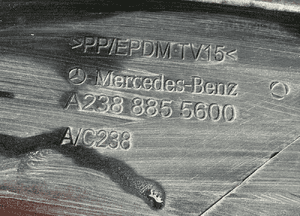 Mercedes e-klasa coupe A238 zderzak przedni 6X pdc 2
