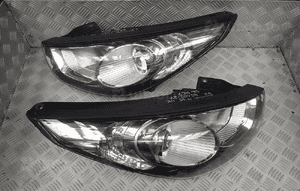 Lampa lewy / prawy przód hyundai IX35  92101-2Y / 92102-2Y uk 1