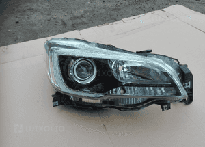 lampa prawa przód subaru legacy outback