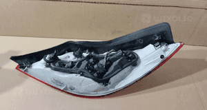 Lampa tylna tył prawa lewa opel insignia a hb 5D 13265354 13265355 3