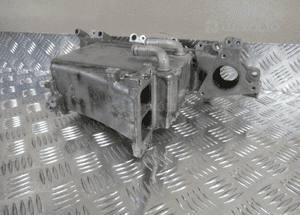 Kolektor ssący vw audi skoda seat 04L129766AL 2