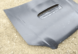 Maska pokrywa silnika subaru legacy outback turbo 2