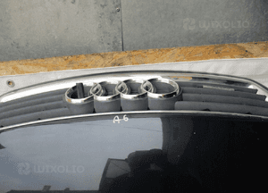 Maska pokrywa silnika audi A6 C5 4
