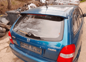 Mazda 323f bj 98-03 Klapa tylna tył z szyba 20p 3